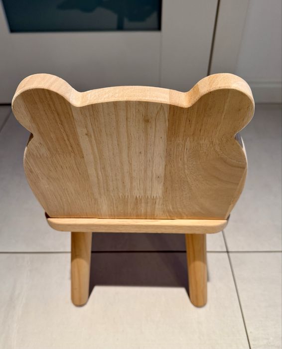 Drewniany stół i krzesło z niedźwiedziem -ZARA