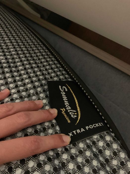 Cama IKEA e colchão Somnalis