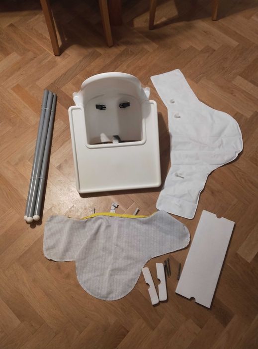 IKEA ANTILOP z wkładam i podnóżkiem