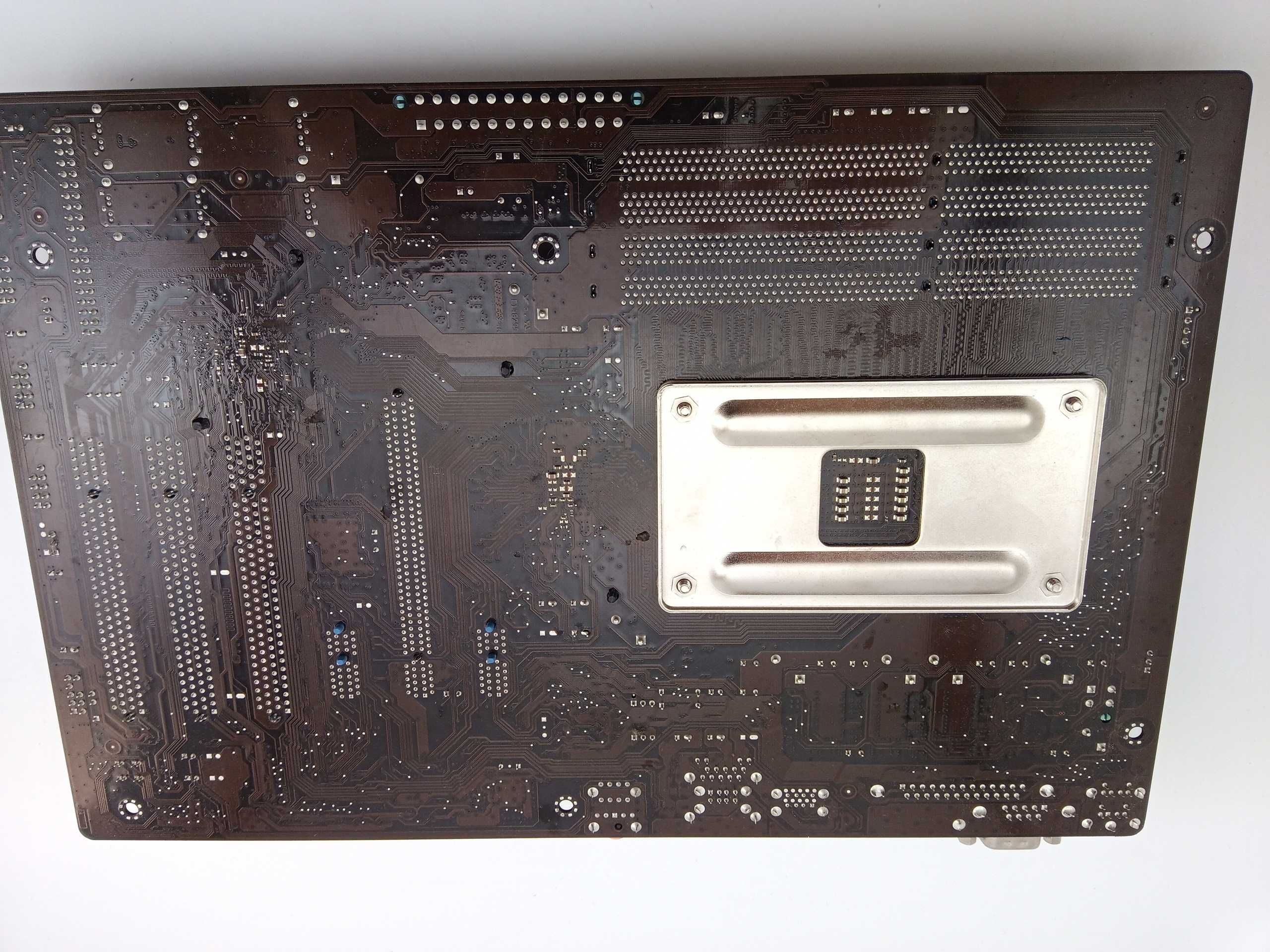 Комплект AMD FX 8120 8 ядер, 16Gb RAM, материнка ASUS АМ3+
