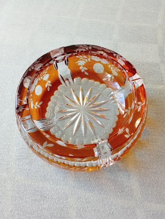 Kryształowa popielniczka dwukolorowa