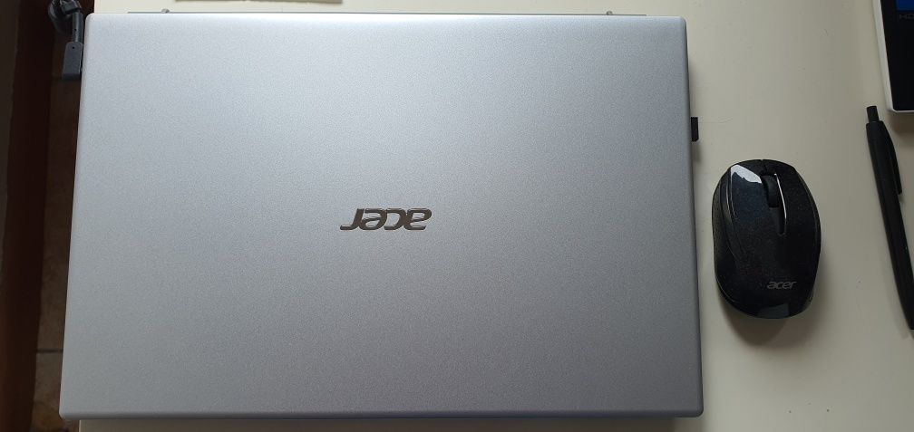 Acer Aspire 3 i7 Novo