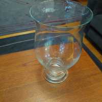 Vende-se vaso de vidro