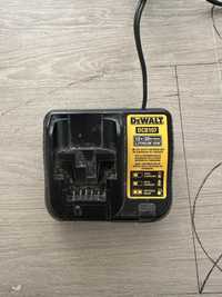 Зарядка, зарядний пристрій DEWALT DCB107 20/12v