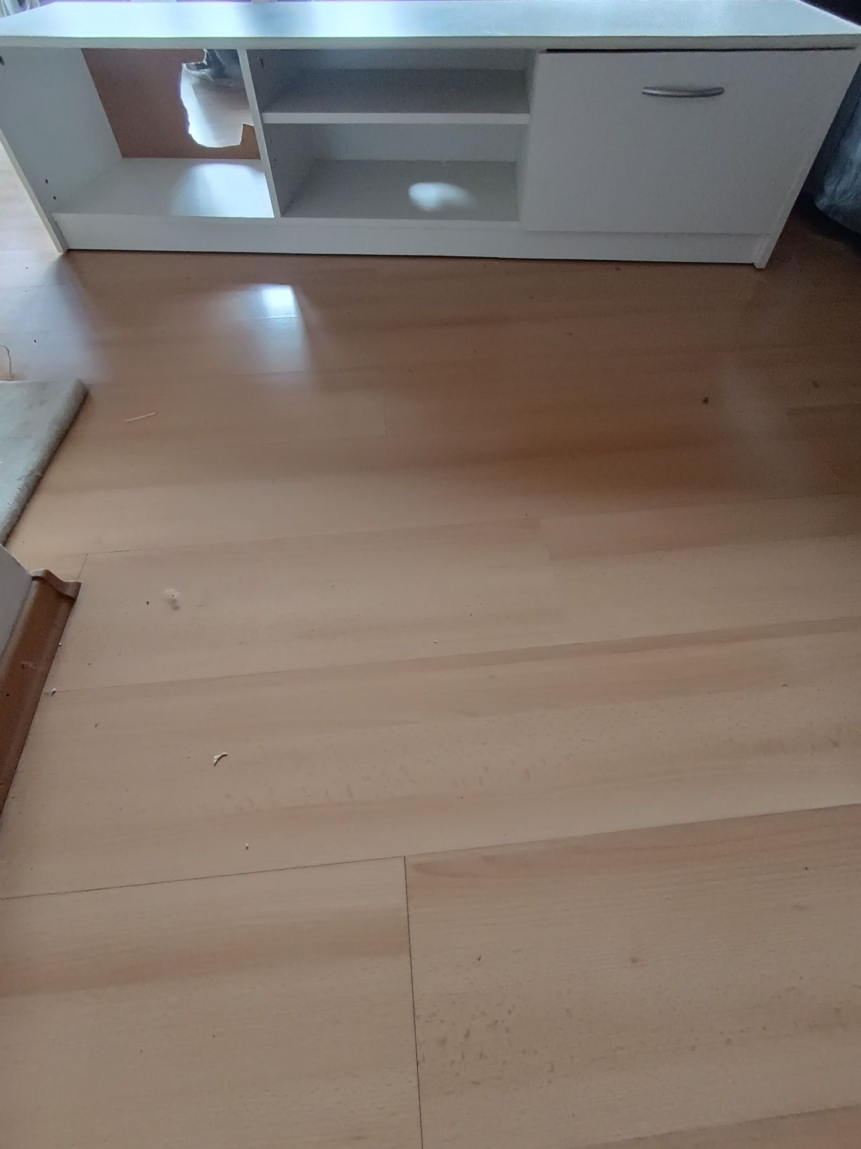 Szafka stolik pod telewizor RTV biała komoda 150x35x40 cm