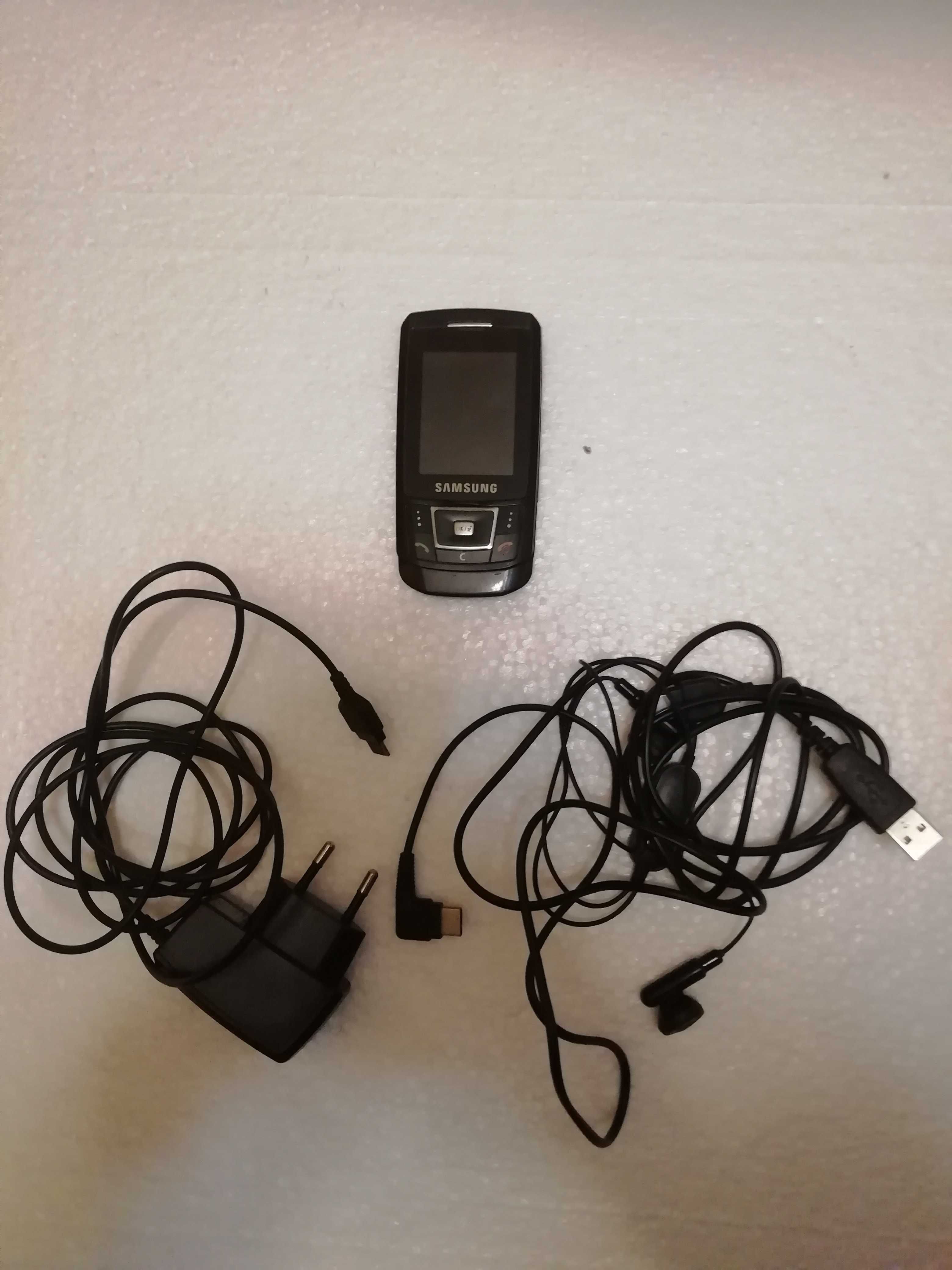 Sprzedam zestaw telefonów komórkowych
