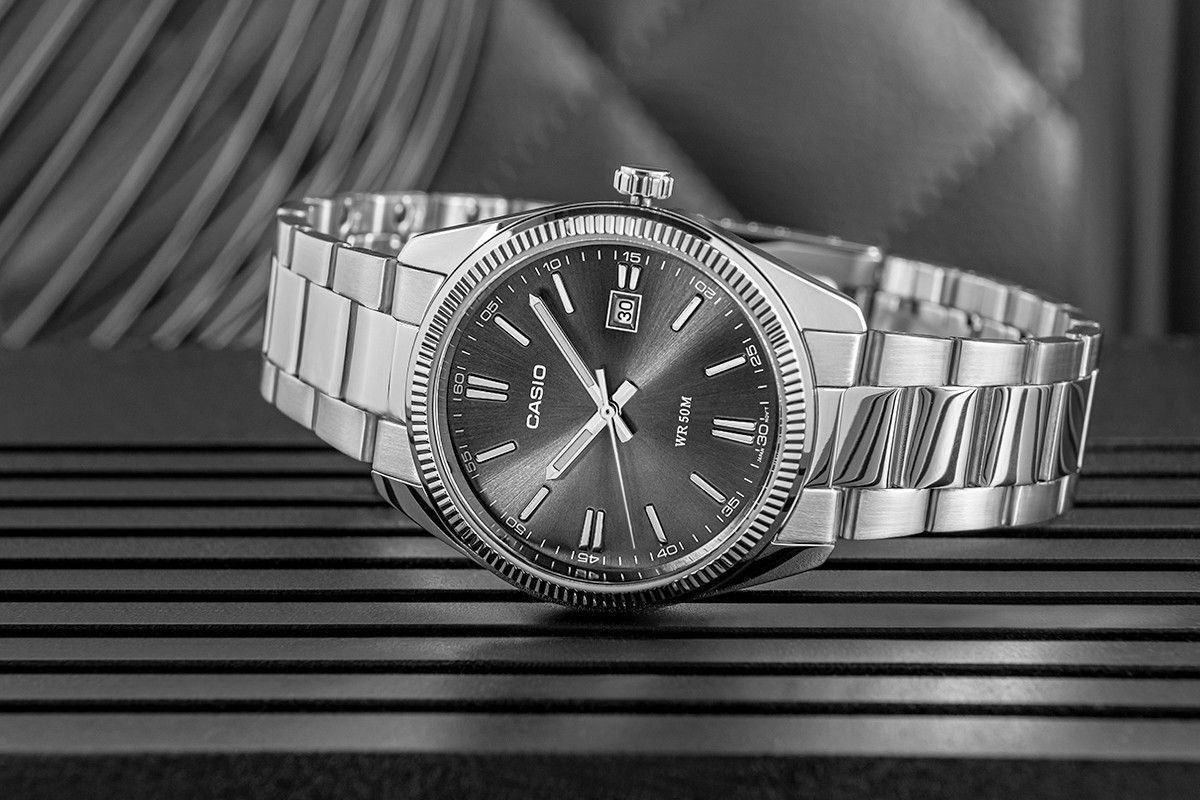 zegarek męski casio mtp-1302d-1a1vdf + box