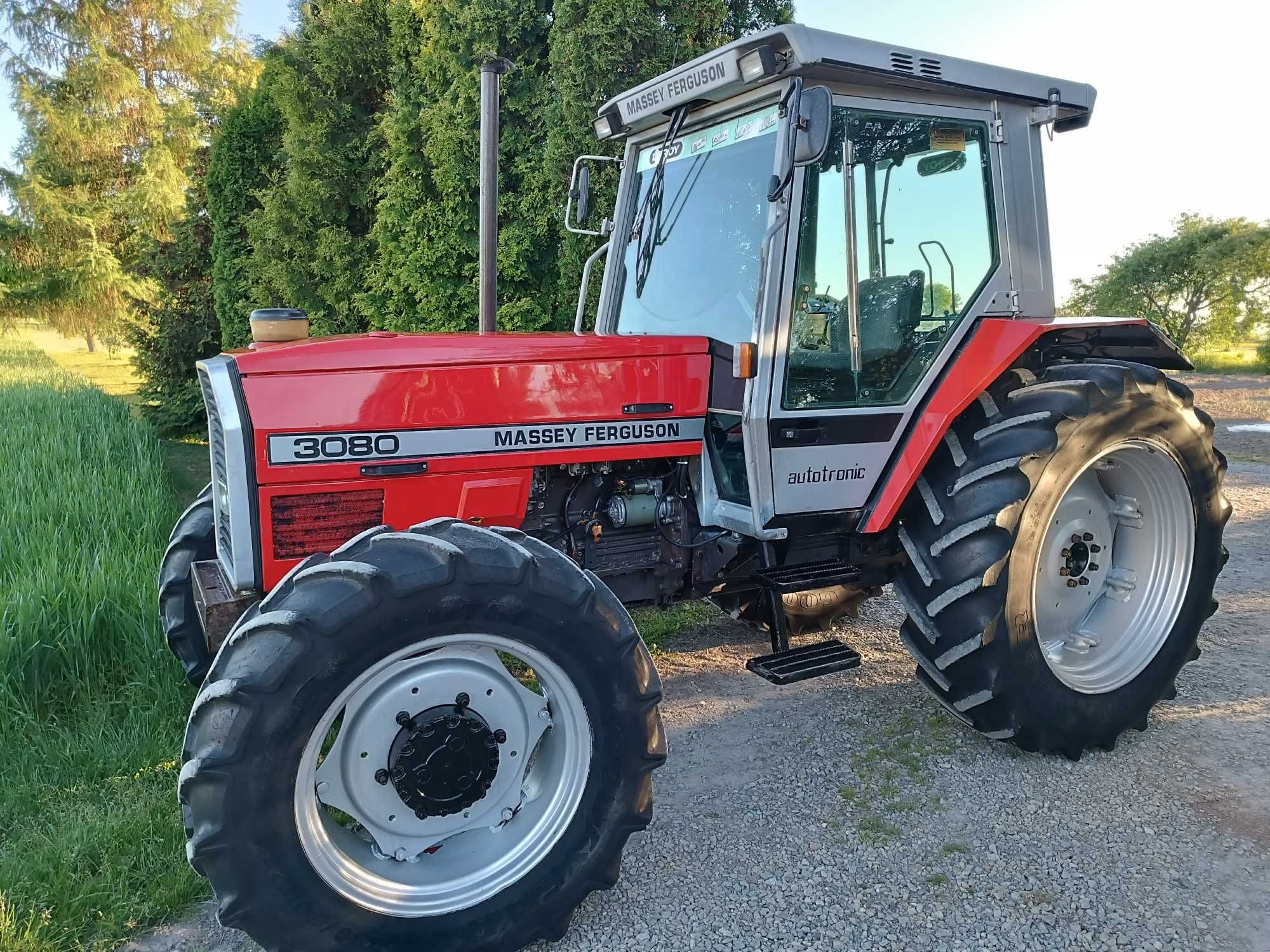 Ciągnik Massey Ferguson 3080