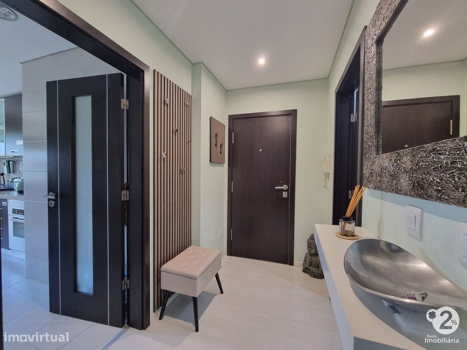 Apartamento T3 c/ Parqueamento e Arrecadação - Setúbal