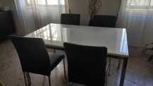 Mesa de cozinha 135x85 com 4 cadeiras