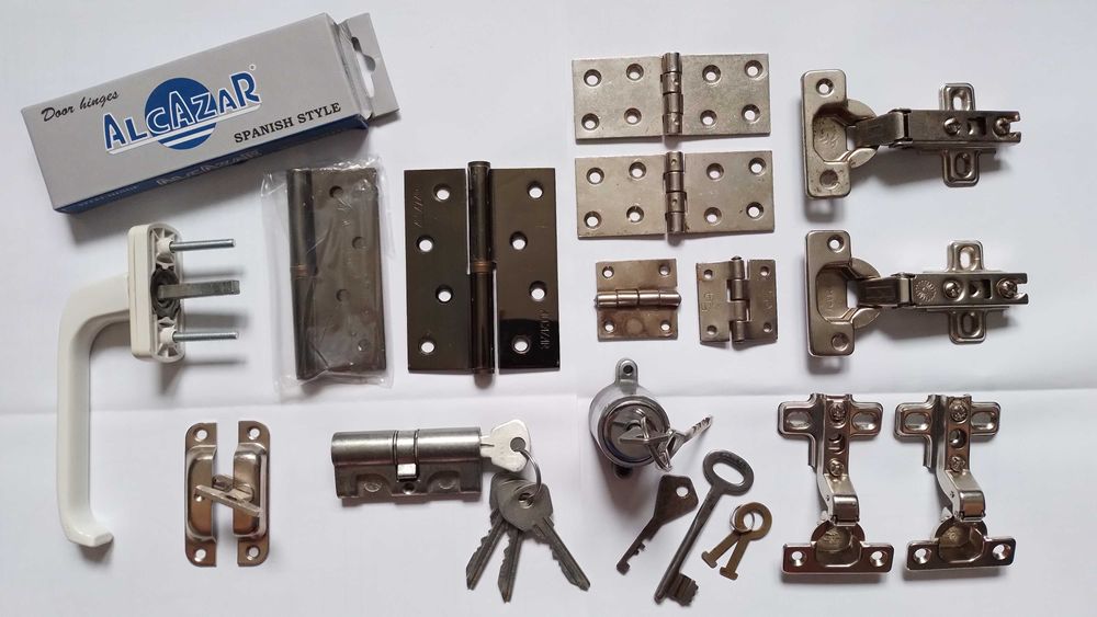 Мебельная фурнитура одним лотом!