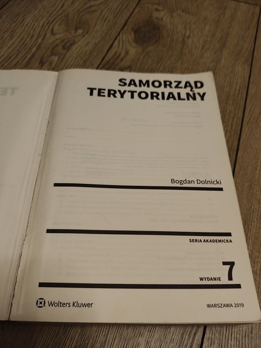 Samorząd terytorialny (Dolnicki)