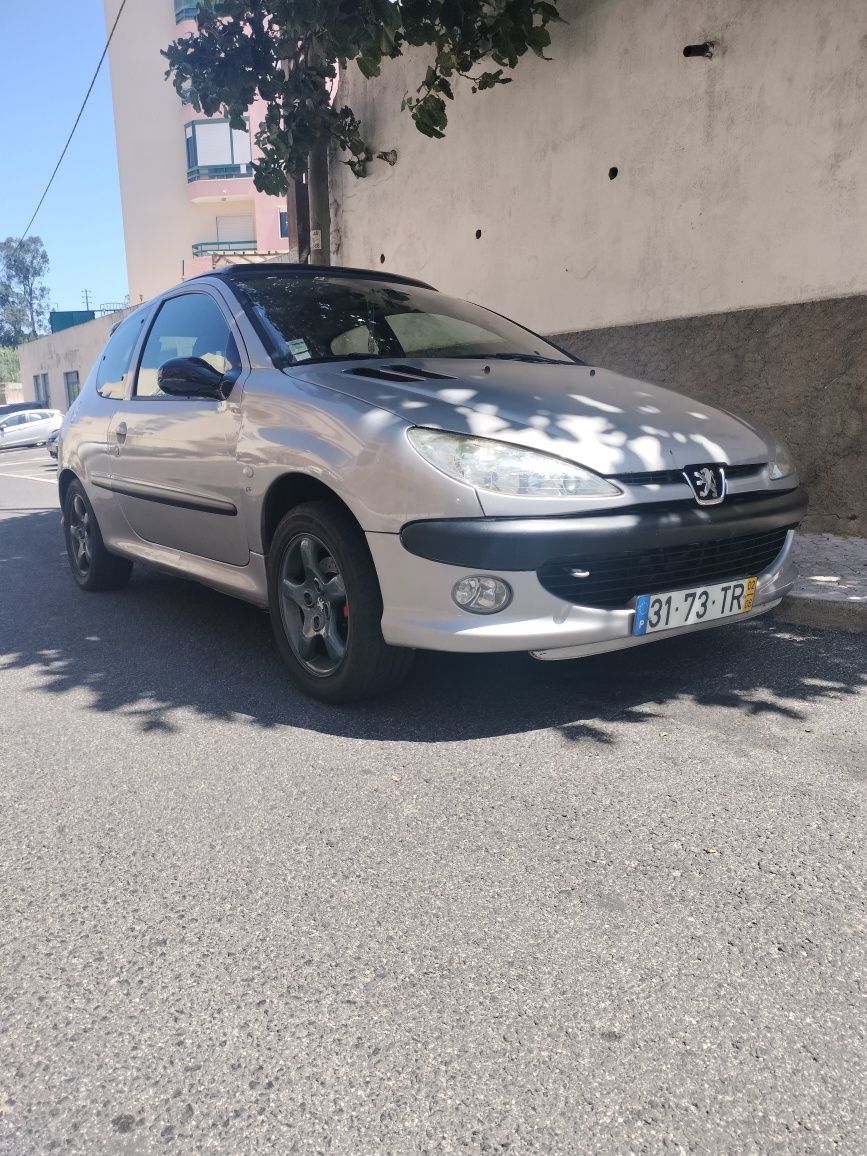 Peugeot 206 1.6 16v GTI