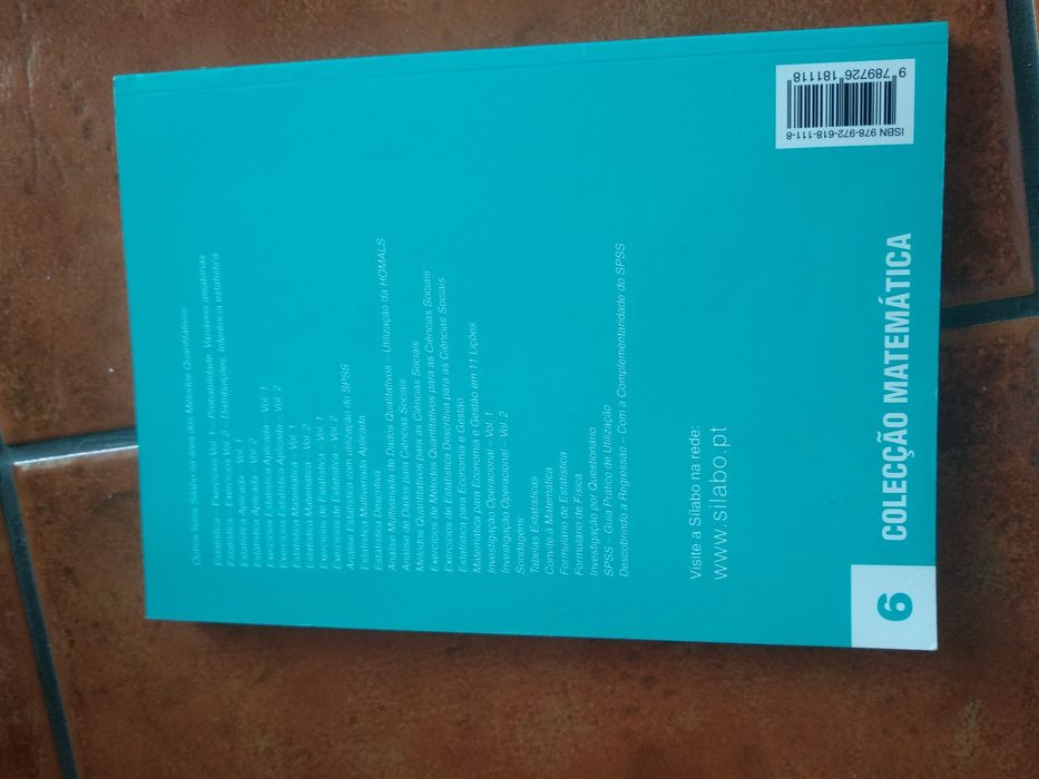 Livro "Matemática Álgebra Linear"