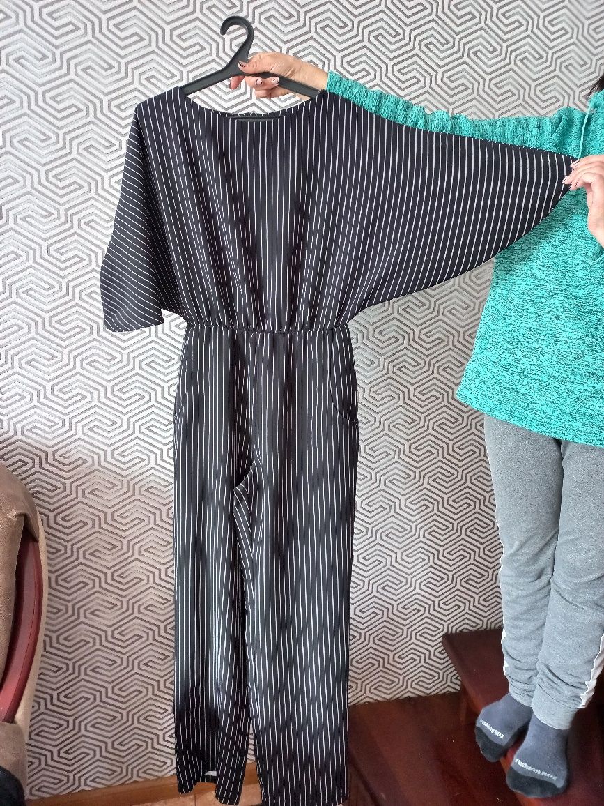 Женский комбинезон