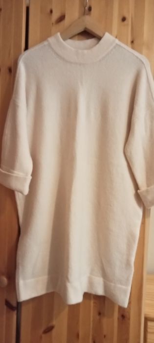 Sukienka sweterkowa z wełną rozmiar S ale bardzo zawyżona