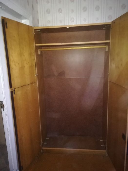 Szafa duża do garazu na ubrania