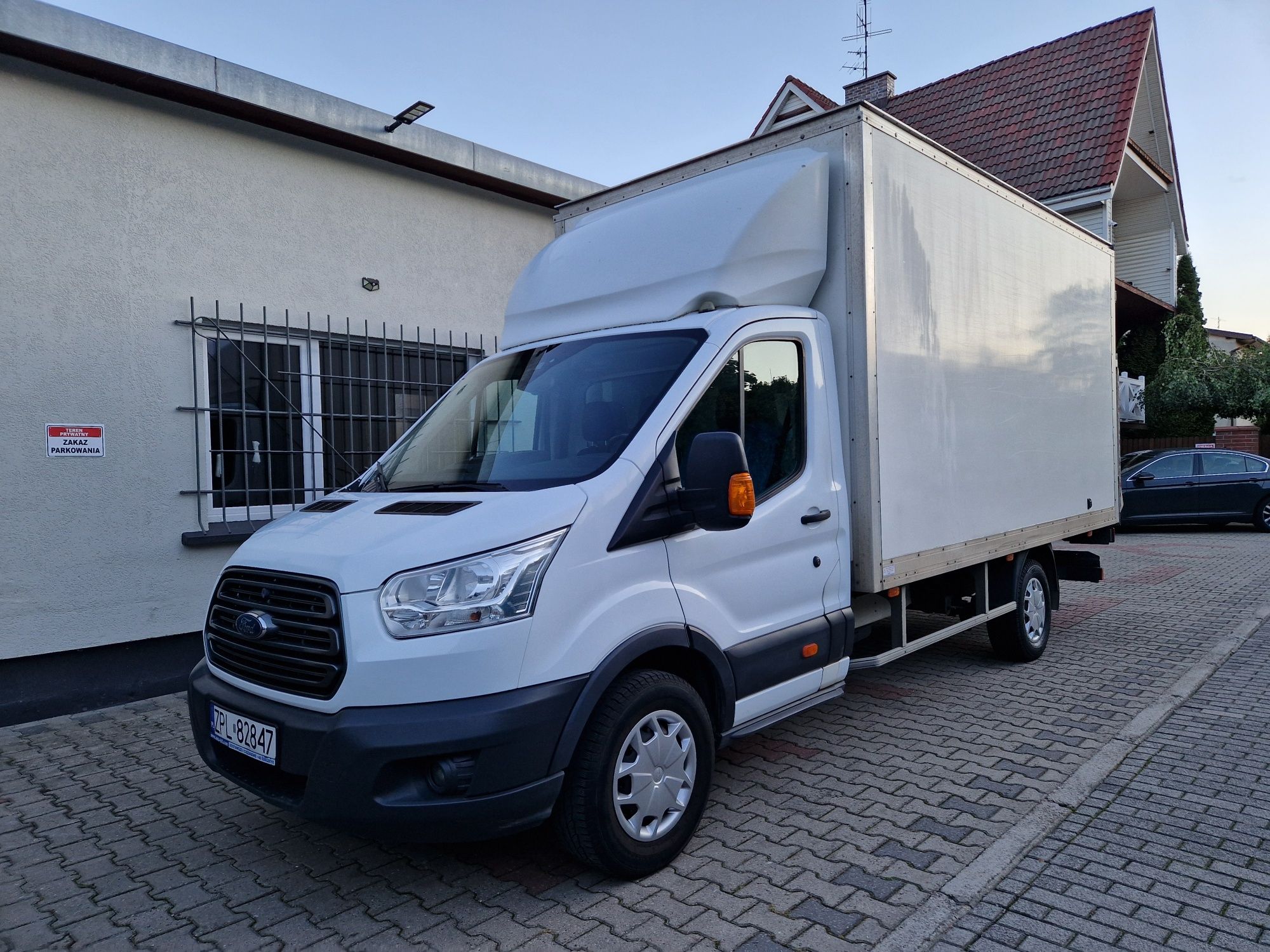 Ford Transit Kontener, winda DHOLLANDIA 750 kg, FV 23%