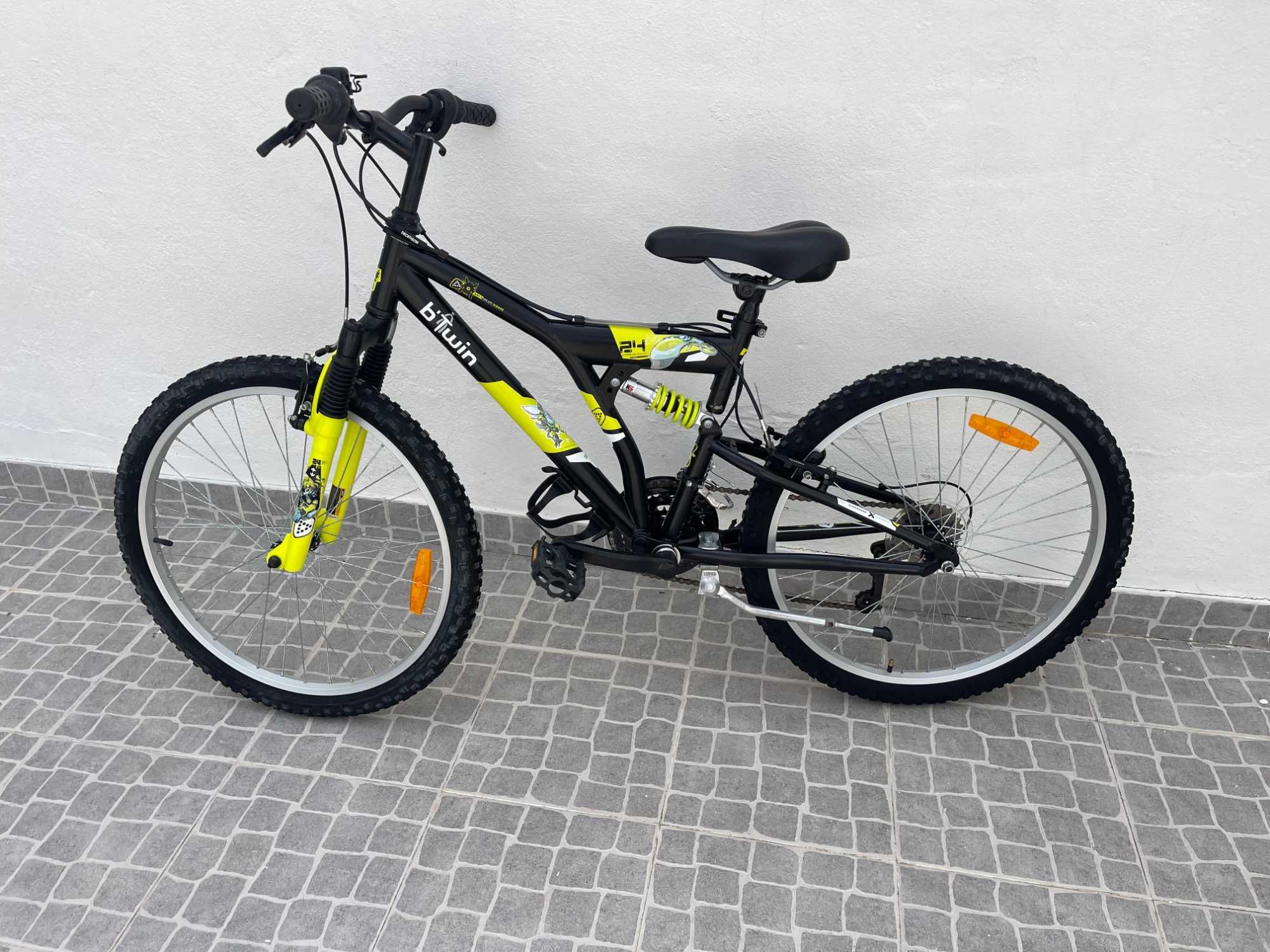 Bicicletas Rockrider Semi-rigidas e suspensão total "ler descrição"