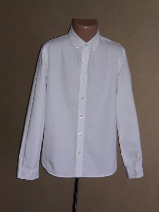 Белая рубашка на 10 лет в идеальном состоянии