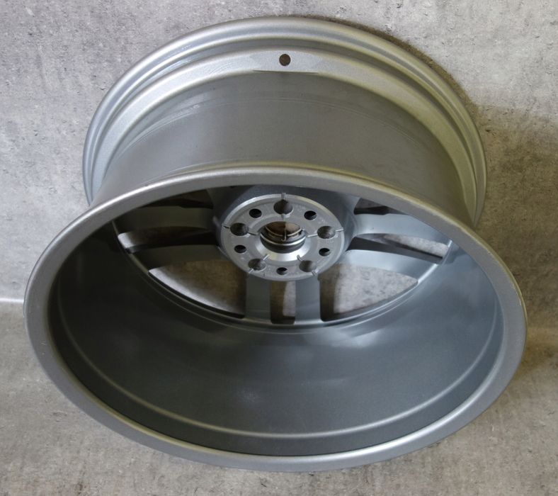 audi tt s-line 8s0 19 cali felgi aluminiowe