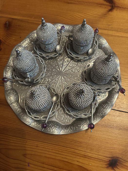 Кавовий сервіз у турецькому стилі