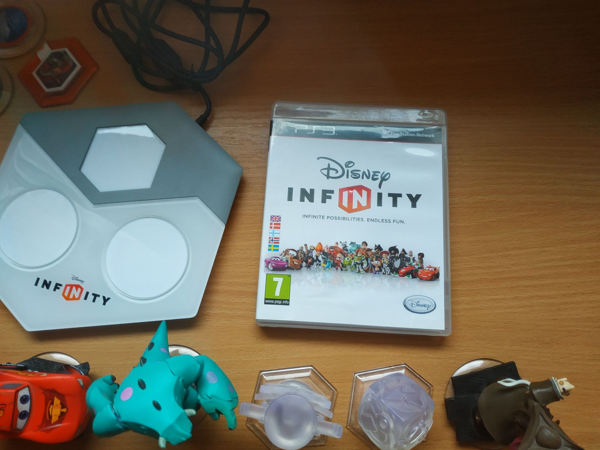 Disney Infinity ps3, możliwa wysyłka przez olx