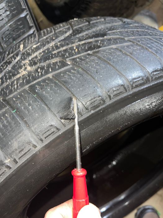 Шини 215/60 R16 Kumho зима