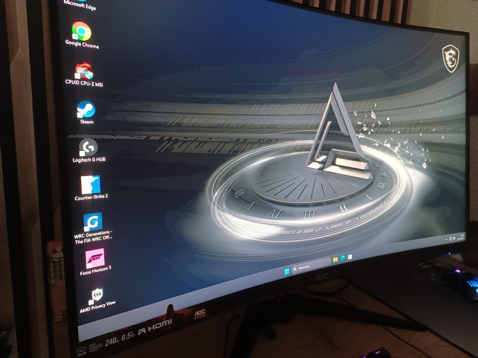 Monitor Aoc 240 Hz 32 cale