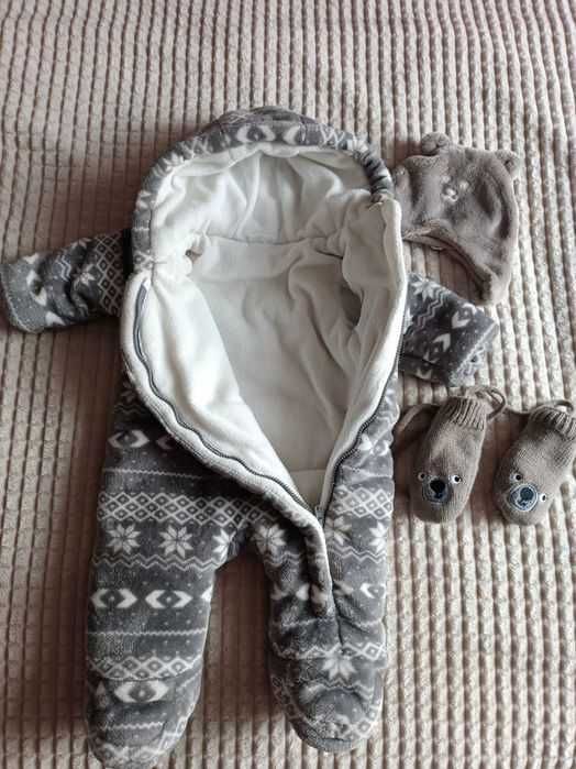Zestaw kombinezon szary norweskie wzory,czapka i rękawiczki rozm.0-3