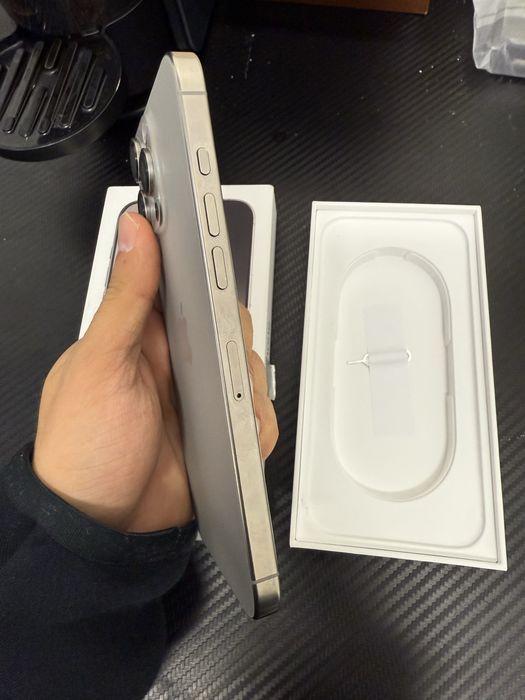 Iphone 16 Pro Max de 256GB IMPECAVEL