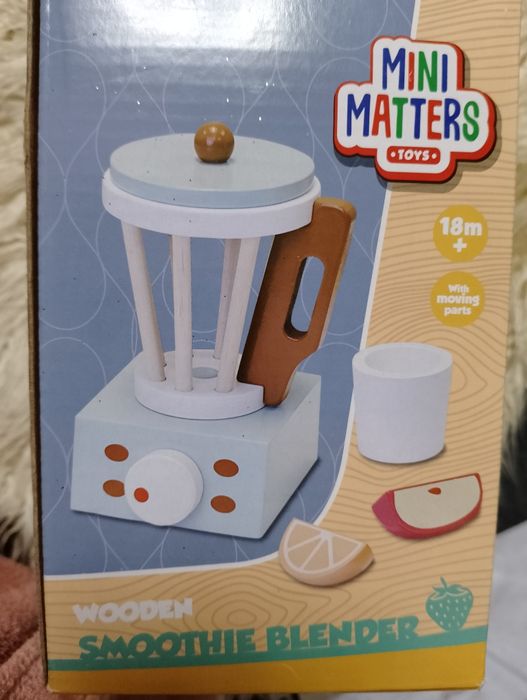Дерев'яна іграшка-міксер від бренду Mini Matters.
Іграшка призначена д
