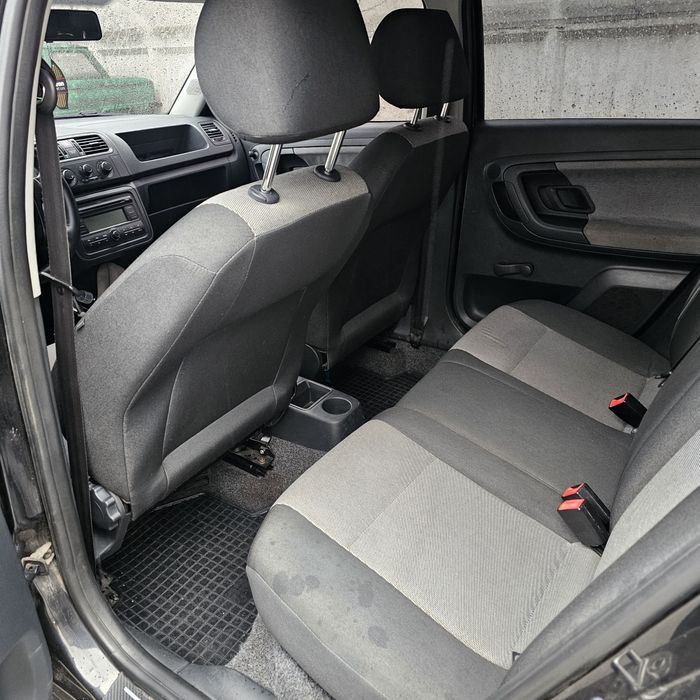 Skoda fabiaCombi  Шкода фабия