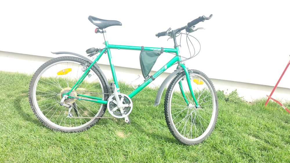 Rower speeder,przerzutki Shimano.