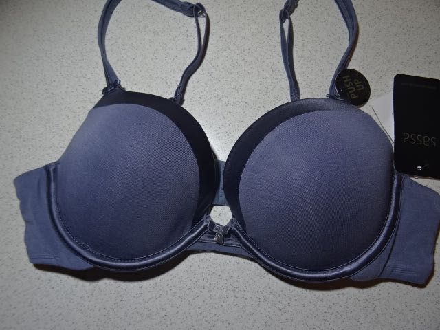 Sassaszary. z push up biustonosz 75A