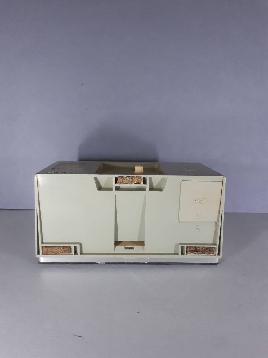 Diehl mini clock niemiecki budzik