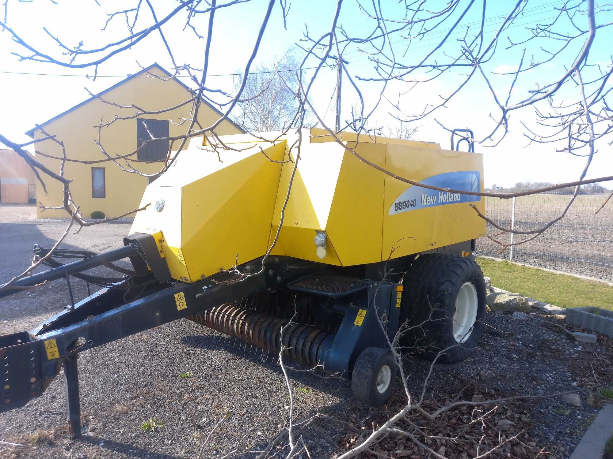 Prasa new holland 2009r duża kostka