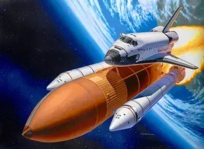 Space Shuttle Discovery & Booster Rockets. Revell