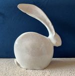 Zając ceramiczna rzeźba