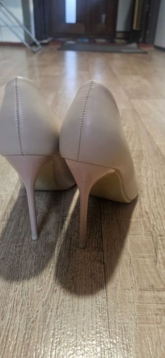 Туфлі жіночі ідеальний стан