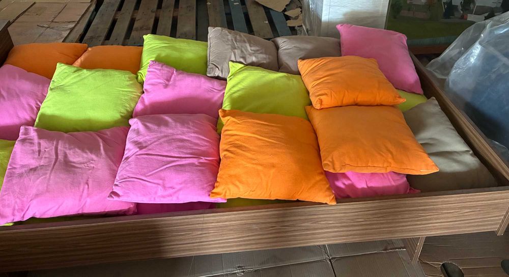 Almofadas coloridas - Qtd. 1 Und.