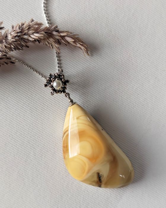 Unikatowy burszyn bałtycki