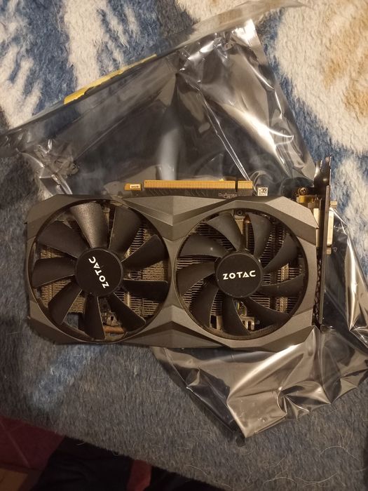 Placa Gráfica Zotac Geforce GTX 1060 6gb 192bit gddr5