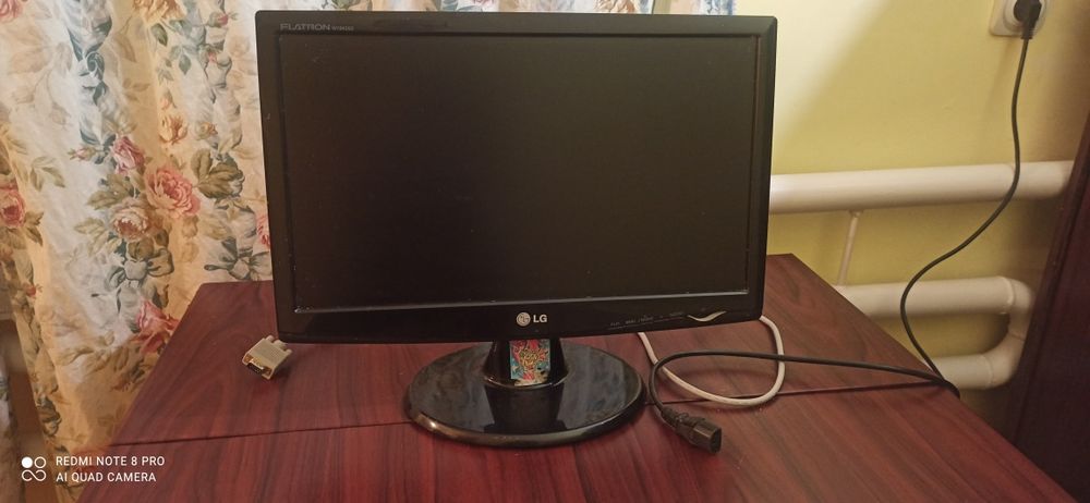 Монитор LG Flatron W1943SS б/у рабочий