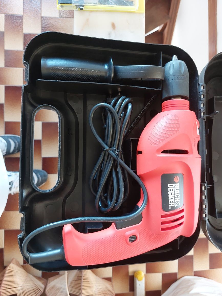 Berbequim black & decker como novo