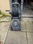 Máquina Profissional de Alta Pressão Karcher