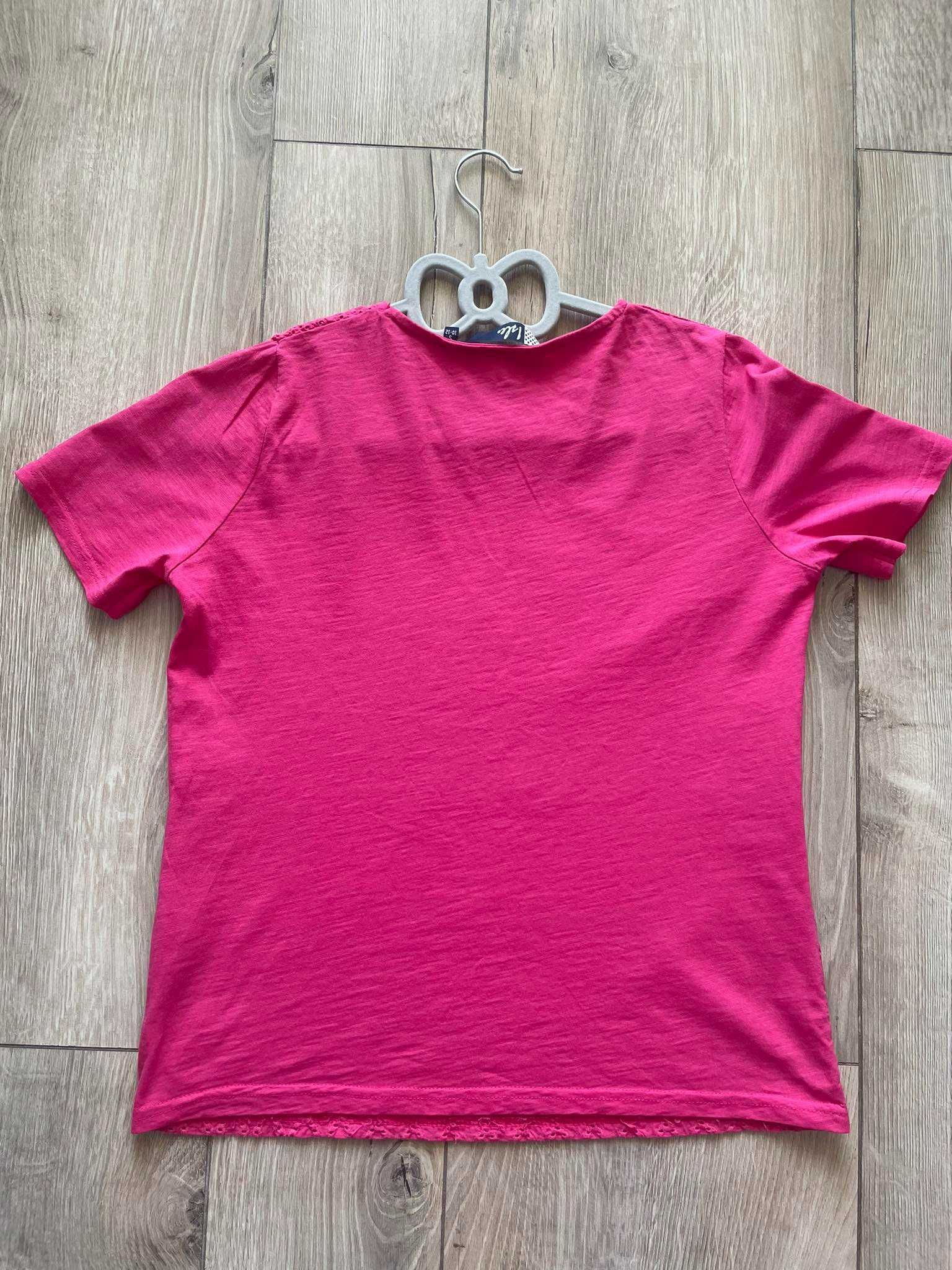 Różowy t-shirt bawełniany z motywem ażurkowym