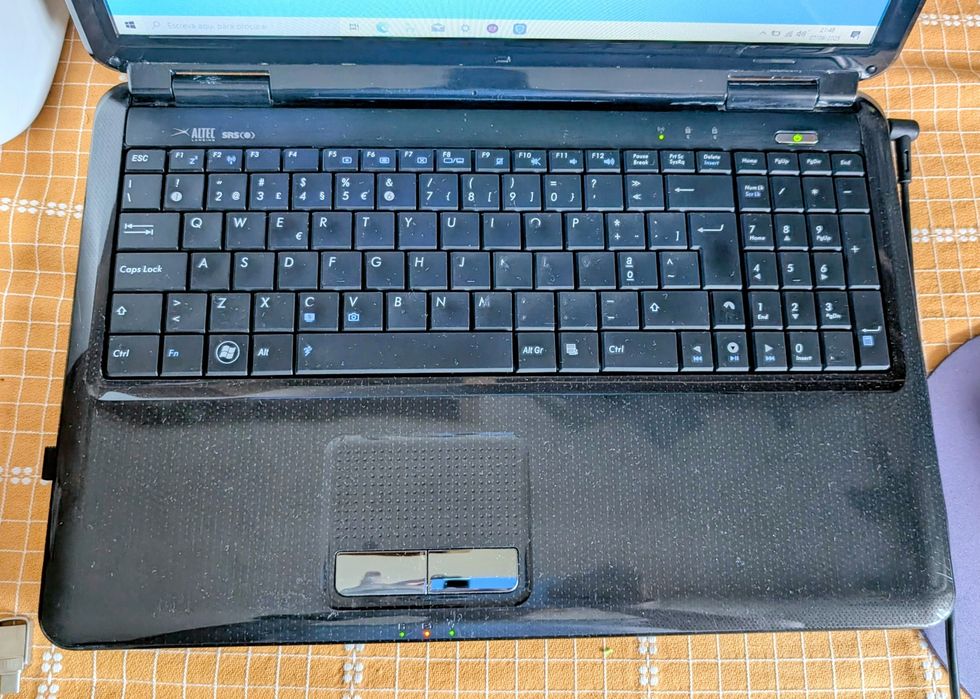 Asus K50IN portátil
