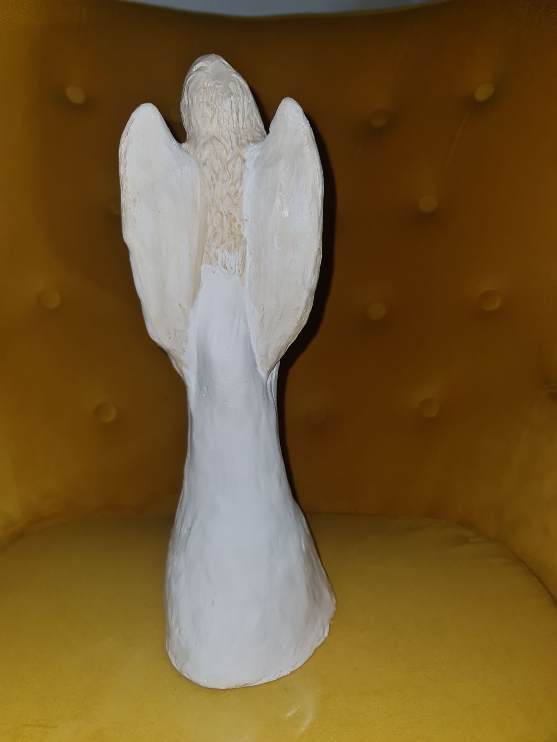 Anioł figura cementowa