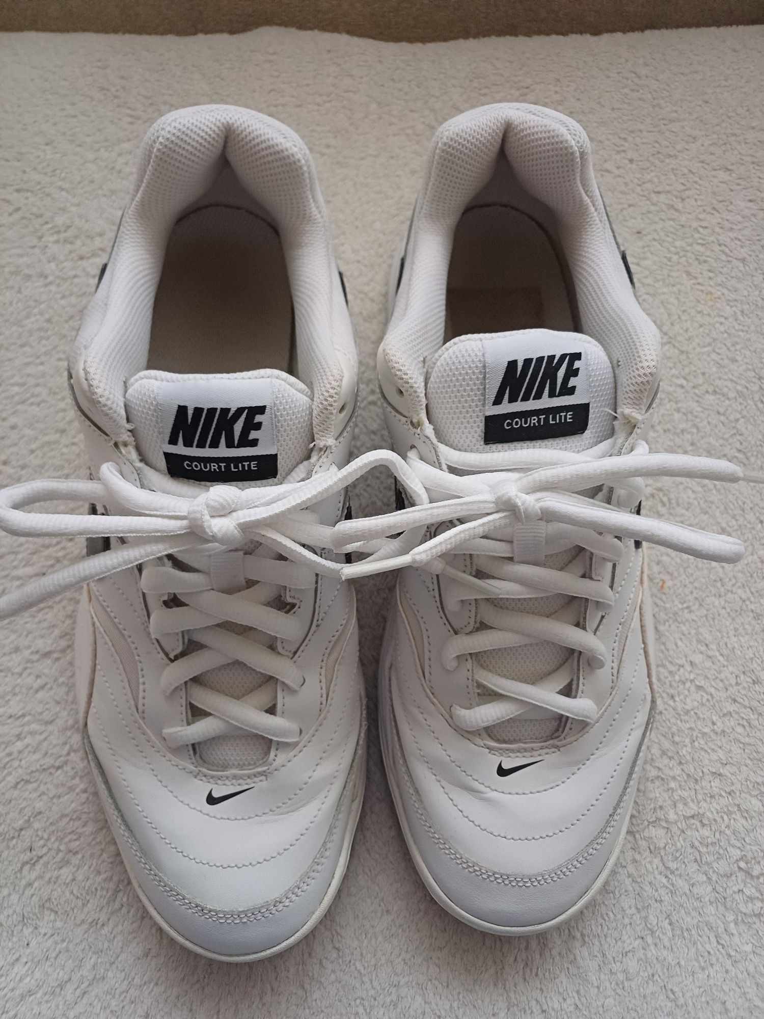 Buty sportowe białe Nike roz. 43